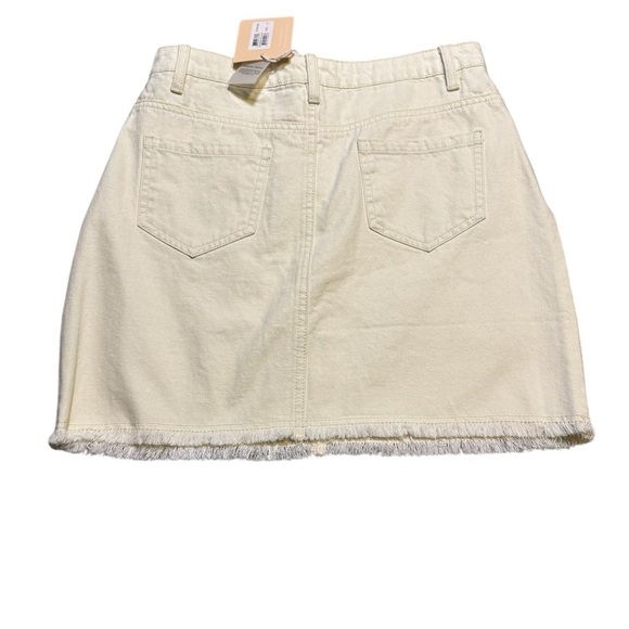 NWT MPD by Mink Pink Size Medium Good Habit‎ Women Ecru Ivory Denim Skirt - Picture 3 of 3